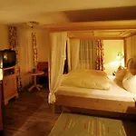 Hotel Landgasthof Hubertus - Braugasthof Und Wellnesshotel Im Allgäu