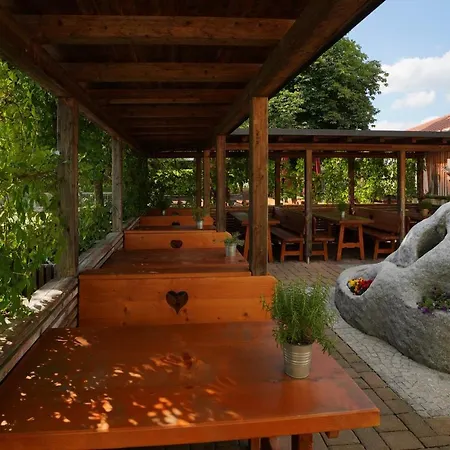 Landgasthof Hubertus - Braugasthof Und Wellnesshotel Im Allgäu Apfeltrang