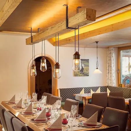 Hotel Landgasthof Hubertus - Braugasthof Und Wellnesshotel Im Allgäu 3*